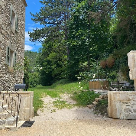 Domaine Du Tres-Haut - Chateau De Montanges Eksteriør billede